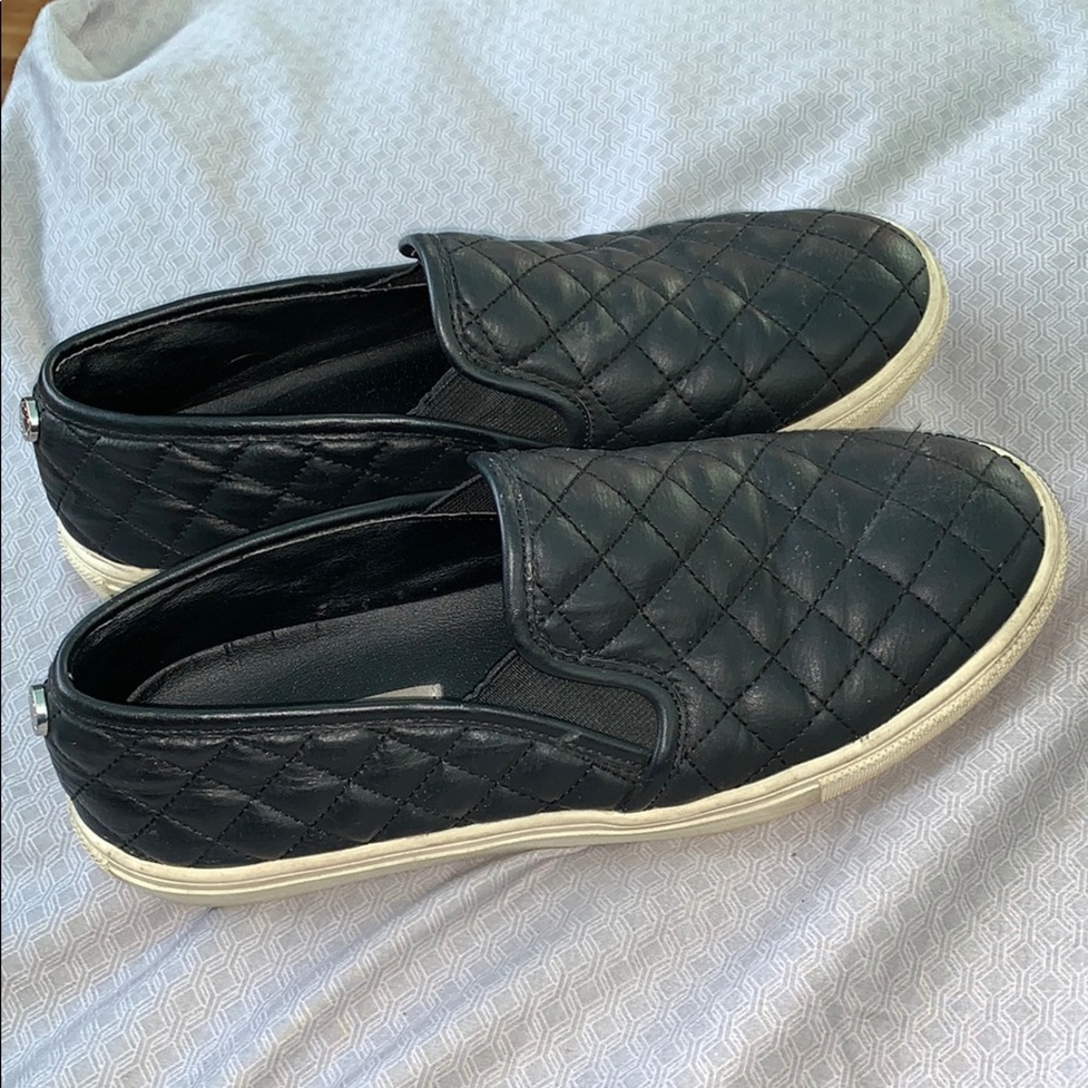 Steve Madden slip ons